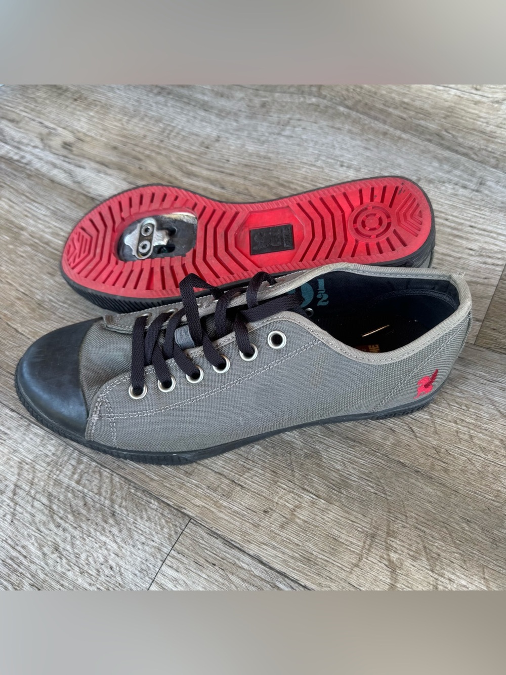 Chrome Industries Red Sole Kursk Pro 2.0 SPD Cycling Shoes men’s 9.5 Gray Canvas